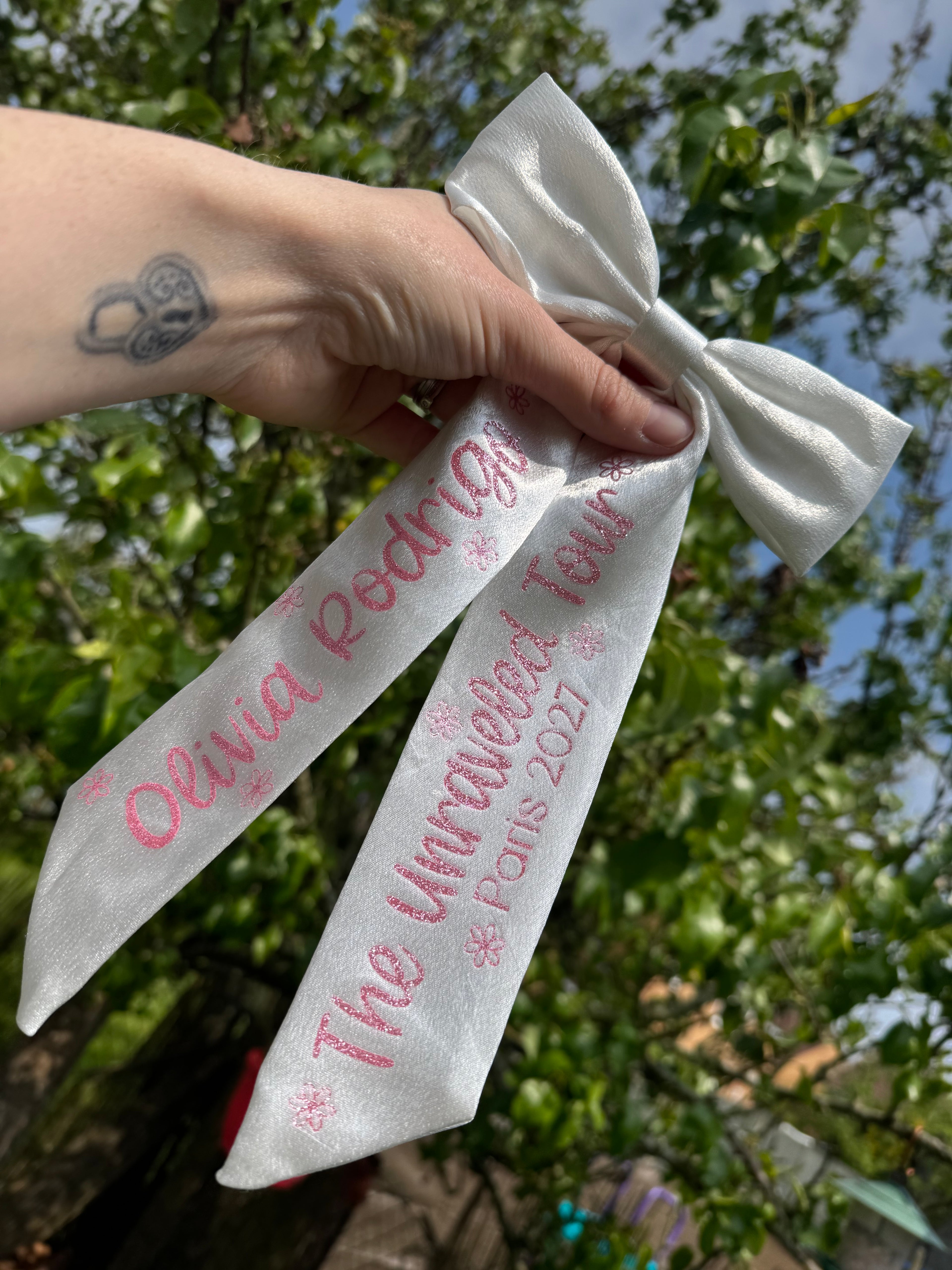 Inspired by Katseye concert bow