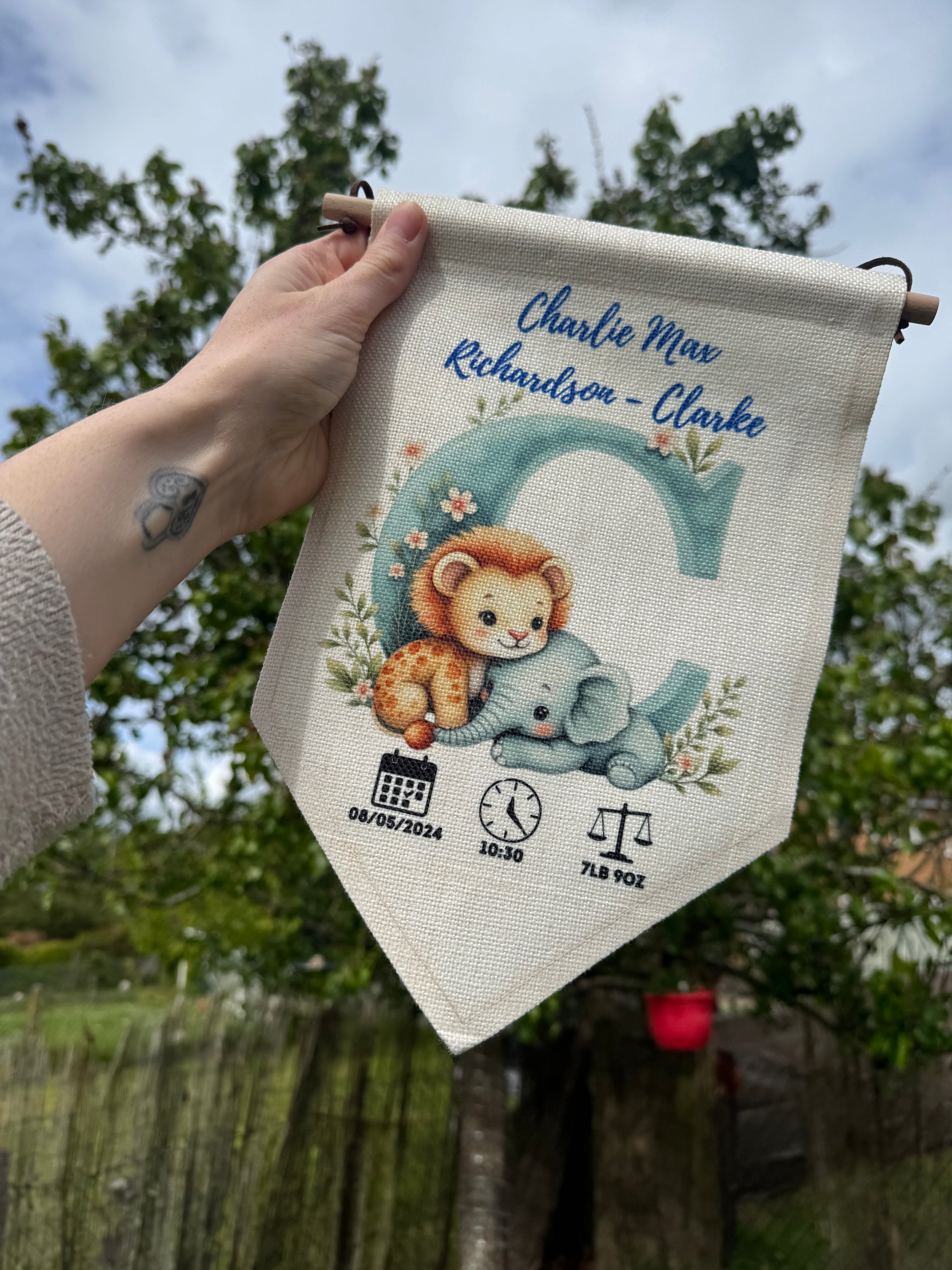 Baby keepsake Pendants - Safari animals with letter