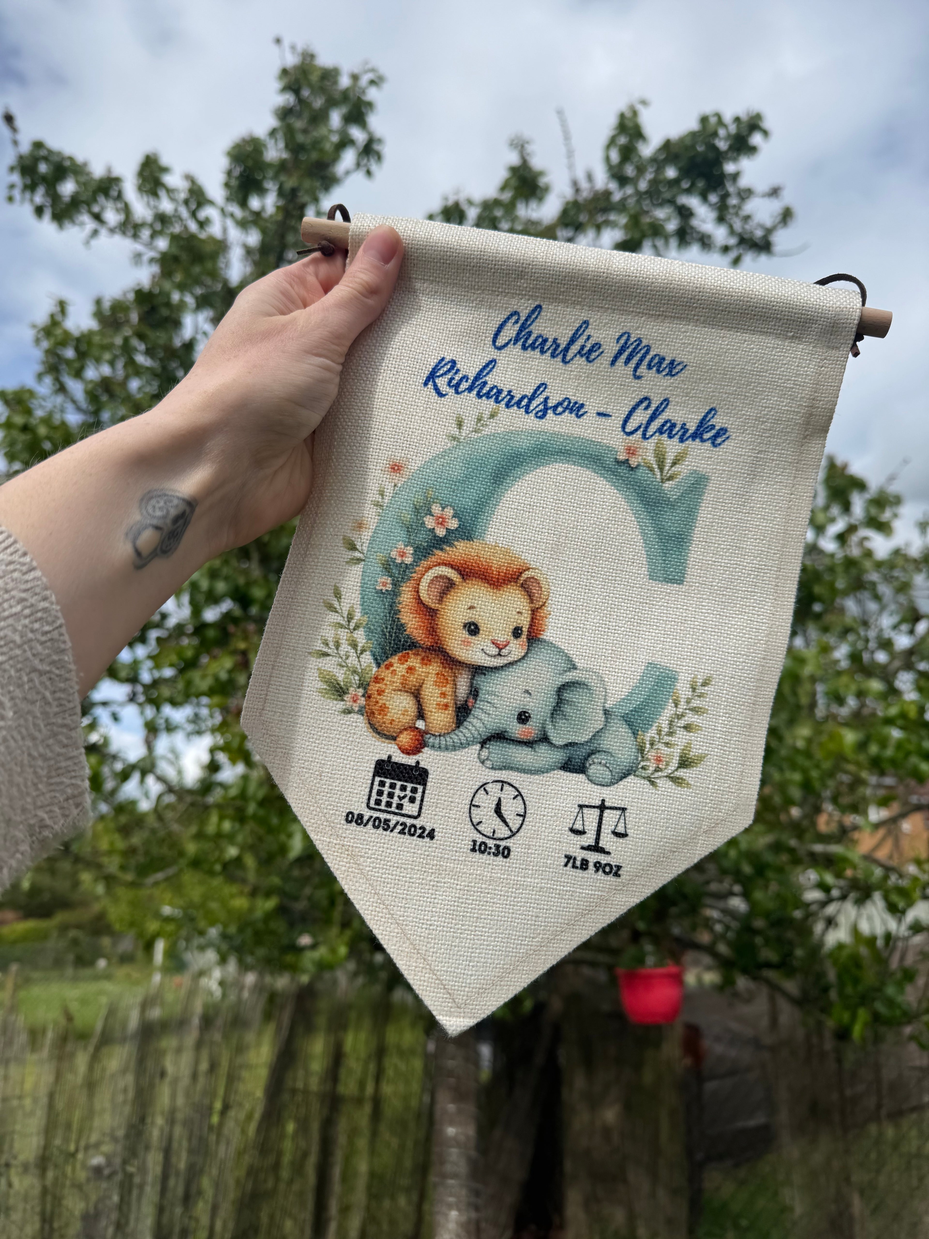 Baby keepsake Pendants - Safari animals with letter