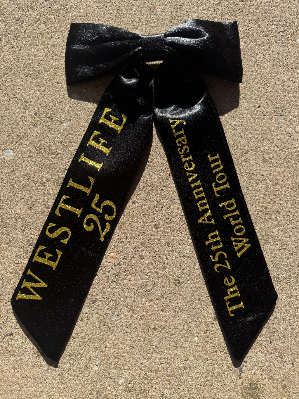 Inspired by Westlife concert bow