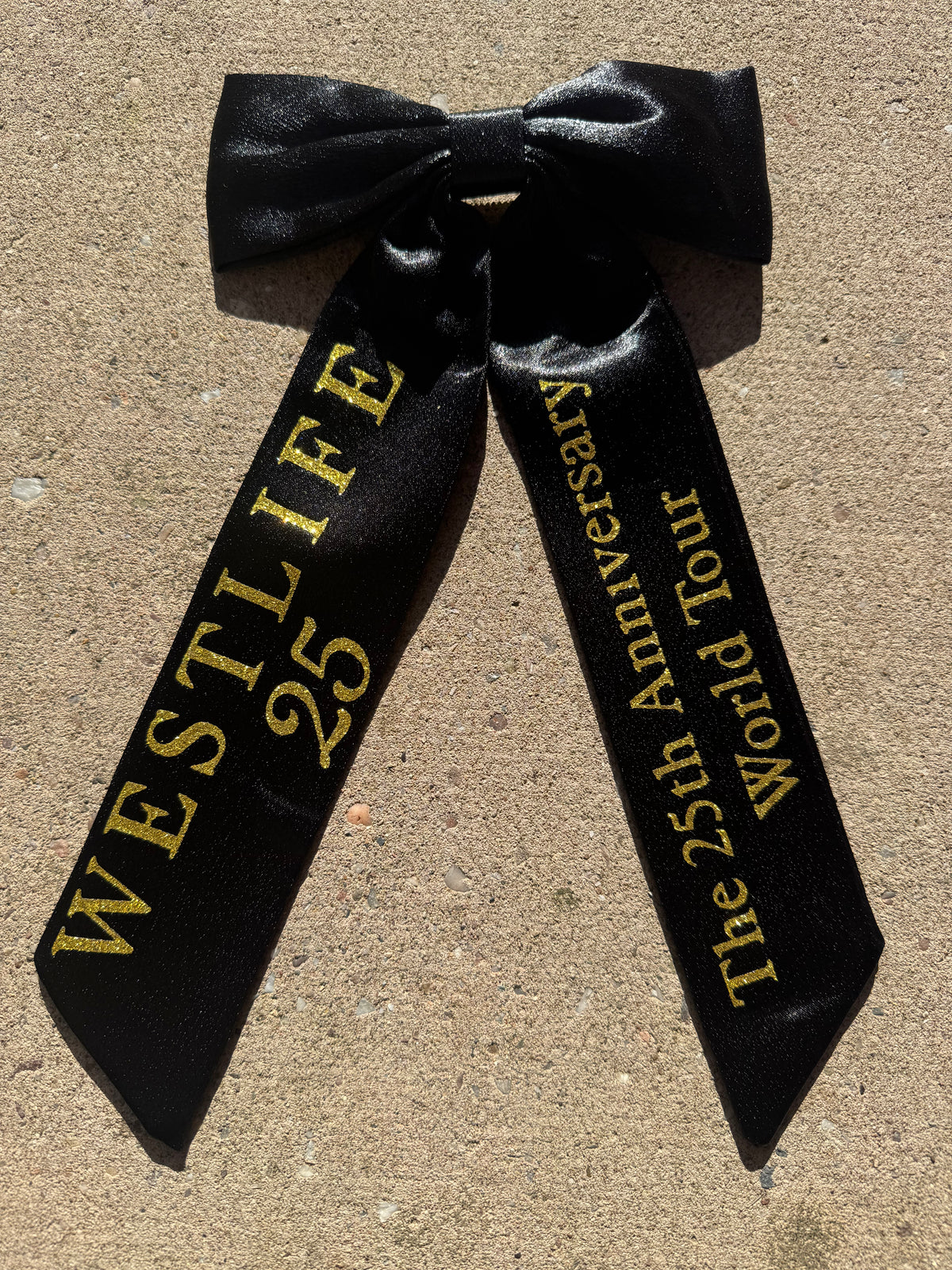 Inspired by Westlife concert bow